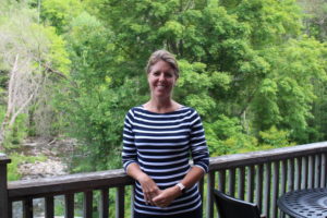 Profile picture of Julie Barker-Merz.