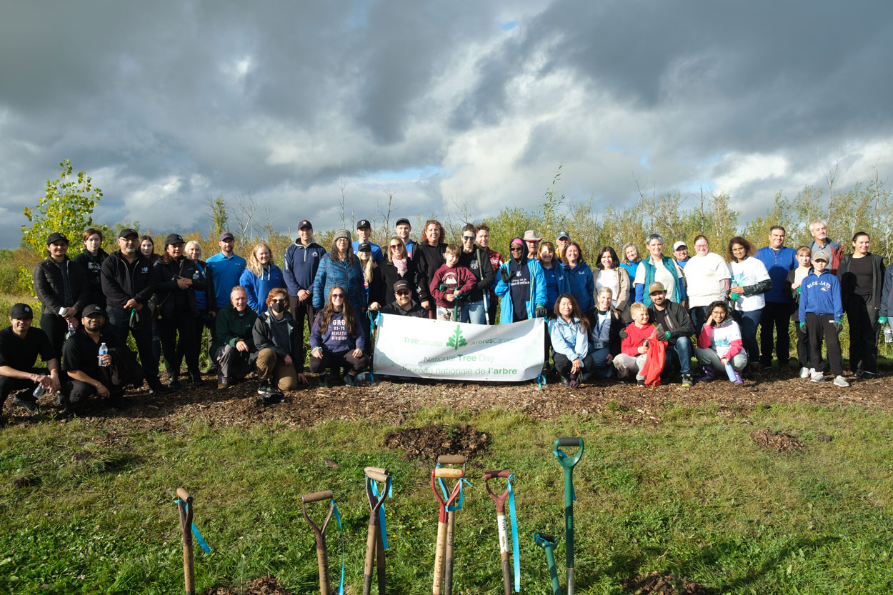 Group image of volunteers at the 2022 National Tree Day Winnipeg event.